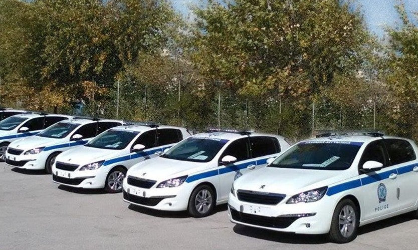 Δείτε πως η αστυνομία “σκανάρει” τις πινακίδες μας (βίντεο)